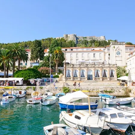 Lejlighed In Hvar Town With Sea View, Terrace, Air Conditioning, Wi-fi Hvar Town