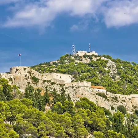 In Hvar Town With Sea View, Terrace, Air Conditioning, Wi-fi *